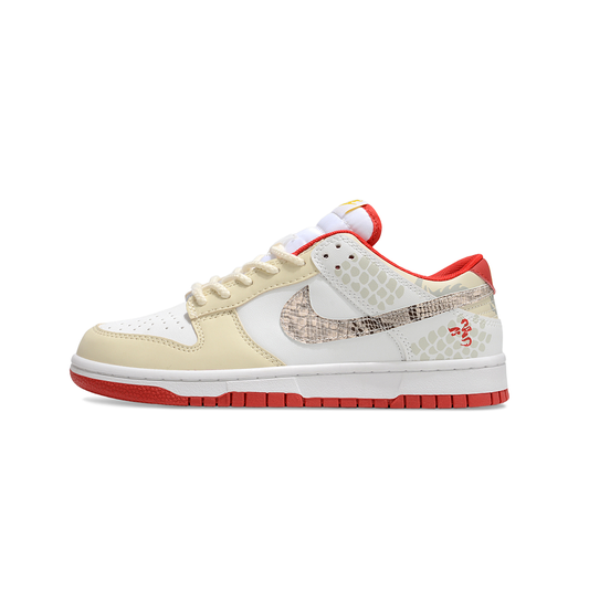 Nike SB Dunk Low